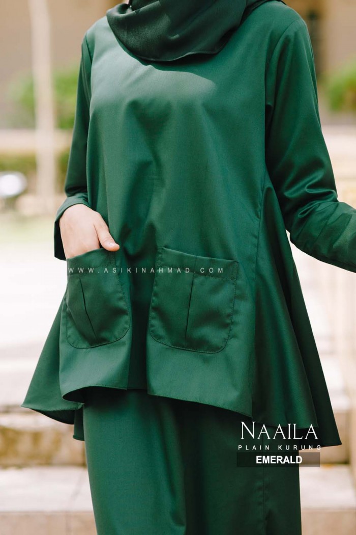 NAAILA KURUNG in EMERALD