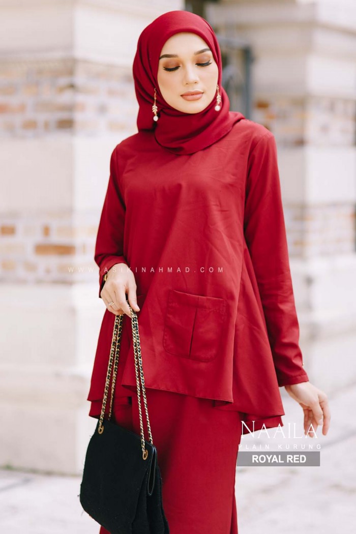 NAAILA KURUNG in ROYALRED