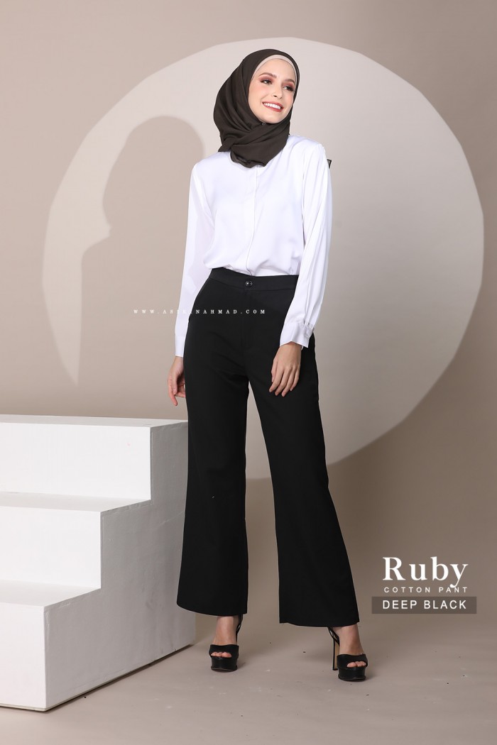 RUBY PANTS in DEEP BLACK