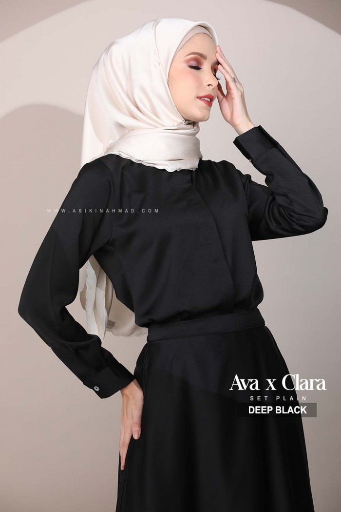 SET BLOUSE AVA in DEEP BLACK