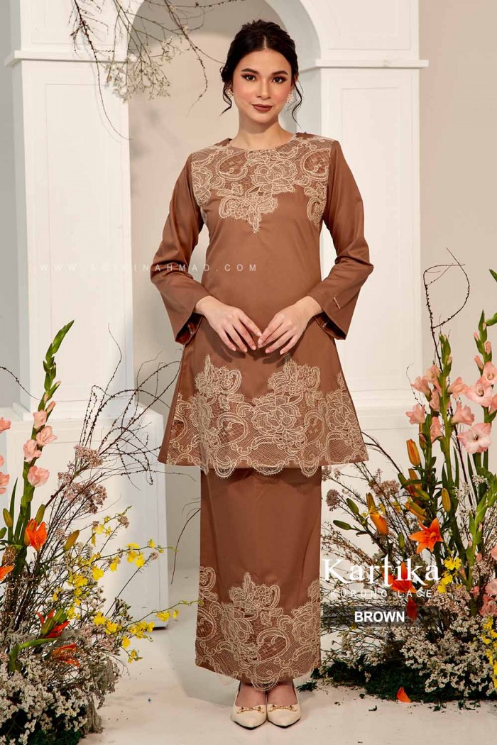 KARTIKA KURUNG in BROWN