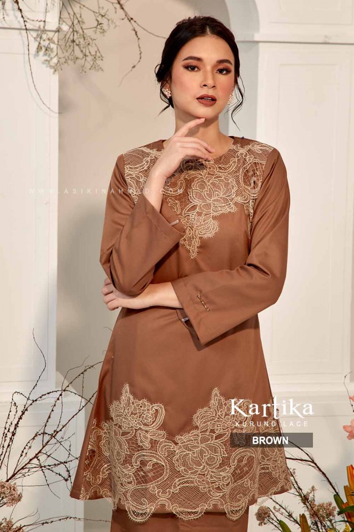 KARTIKA KURUNG in BROWN