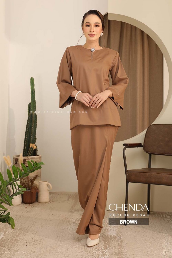 CHENDA KURUNG in BROWN