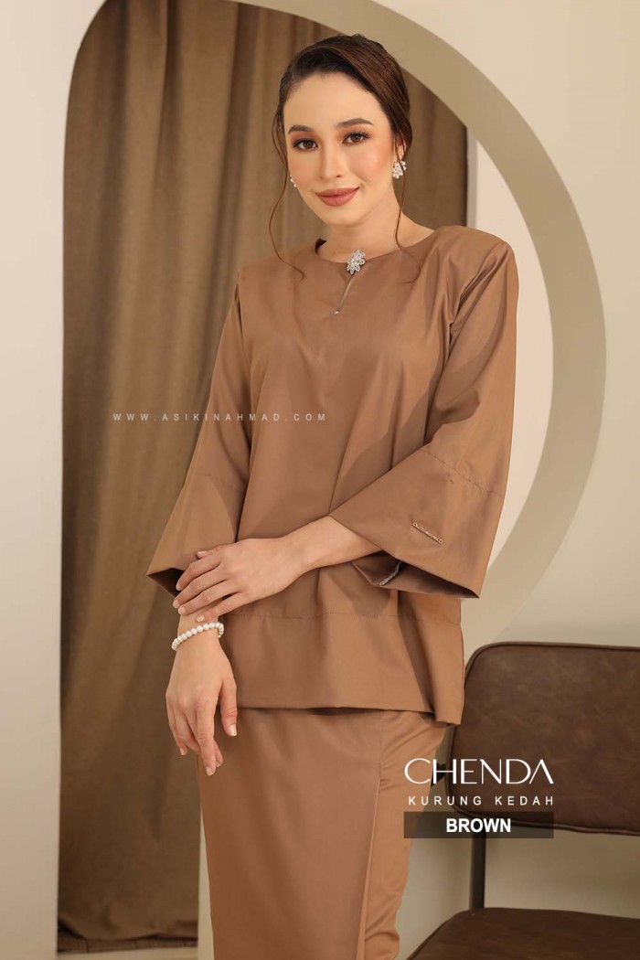 CHENDA KURUNG in BROWN