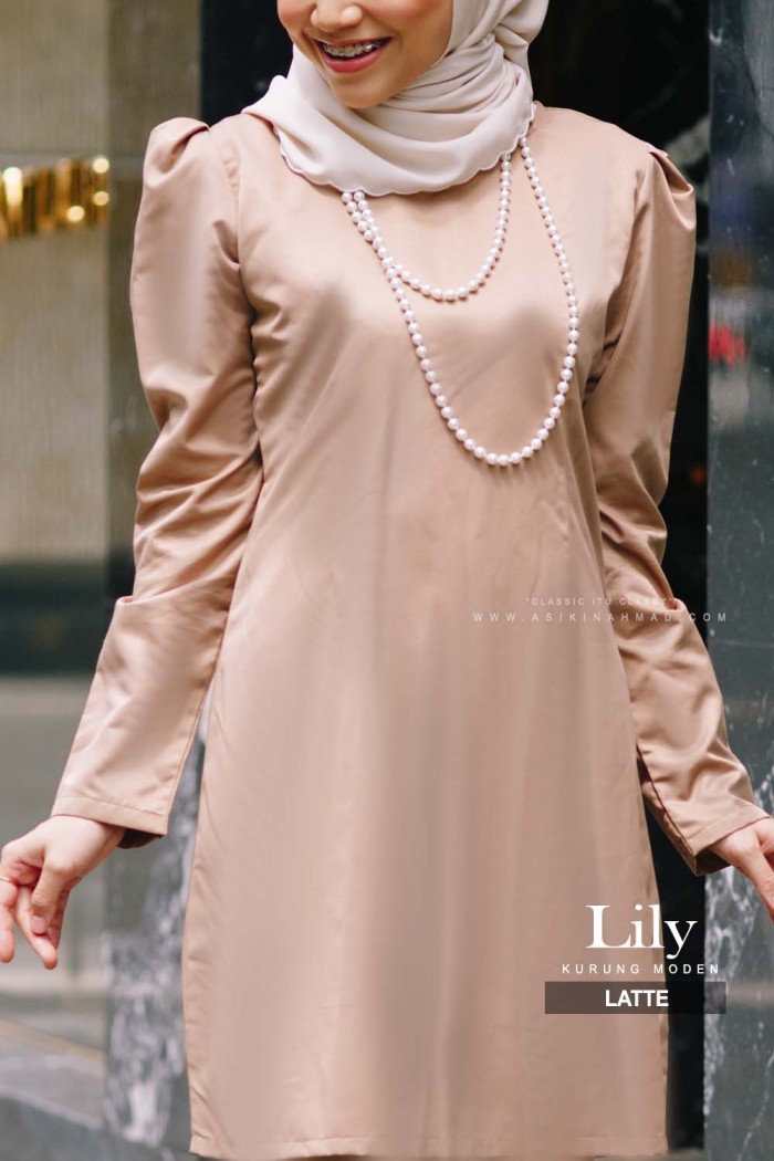 LILY KURUNG in LATTE