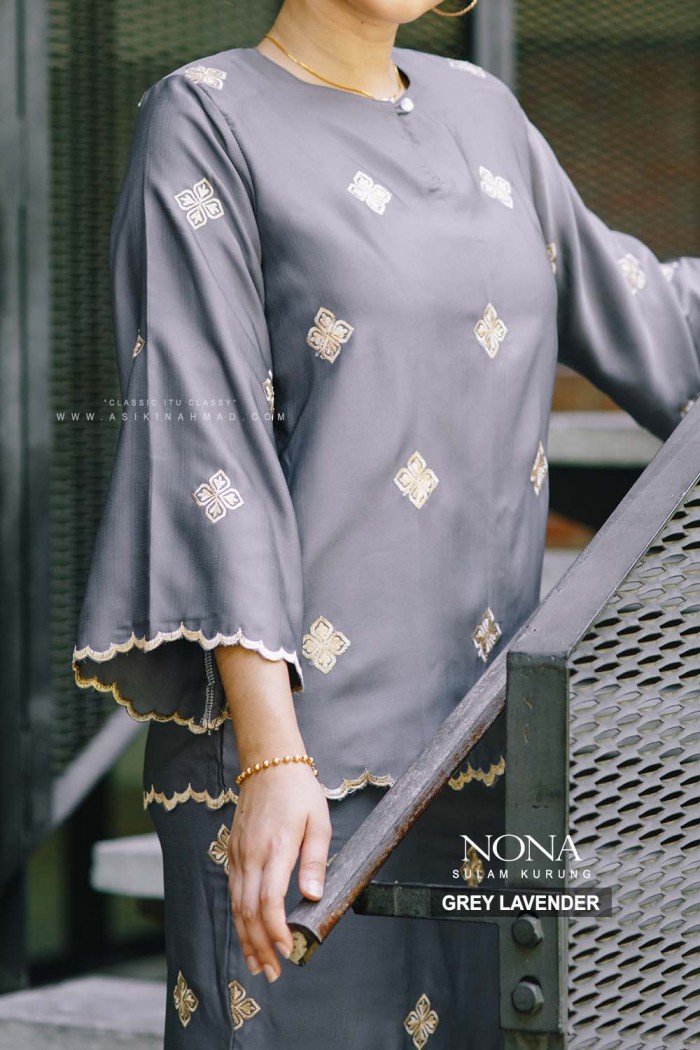 NONA KURUNG in GREY LAVENDER