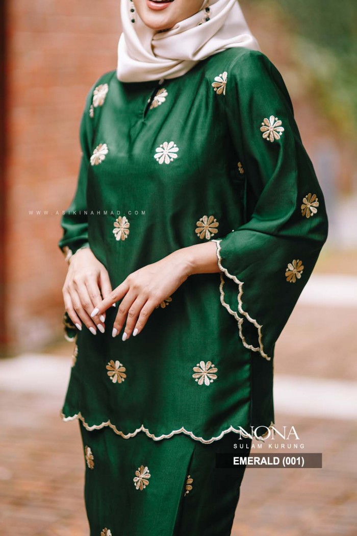 NONA KURUNG in EMERALD (001)