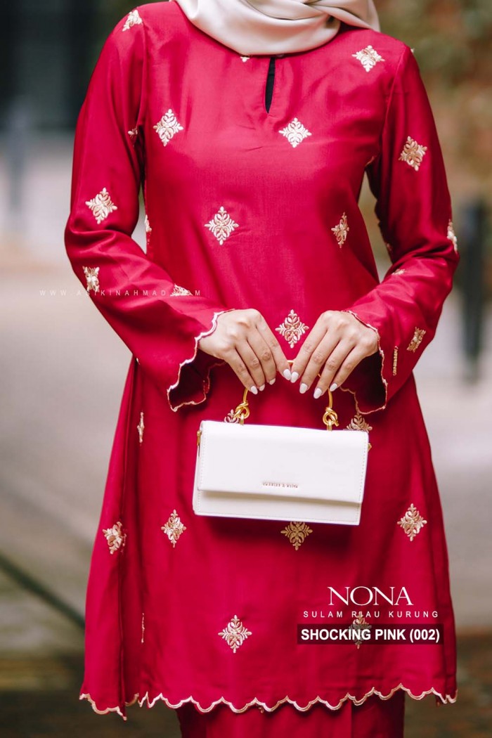 NONA KURUNG RIAU in SHOCKING PINK (002)