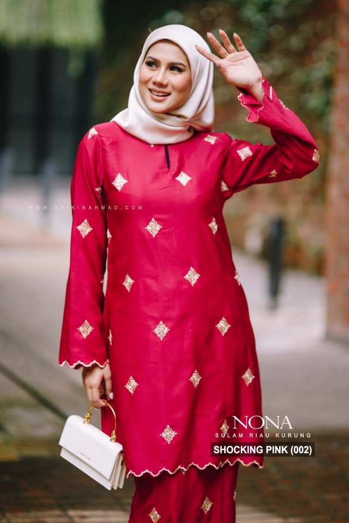 NONA KURUNG RIAU in SHOCKING PINK (002)