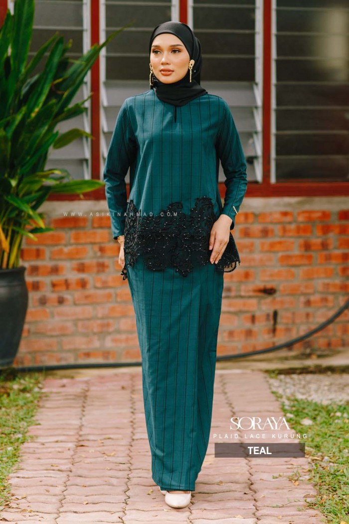 SORAYA LACE KURUNG in TEAL