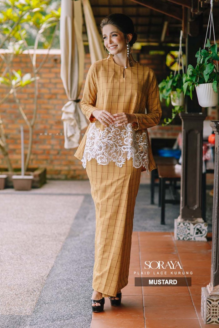 SORAYA LACE KURUNG in MUSTARD