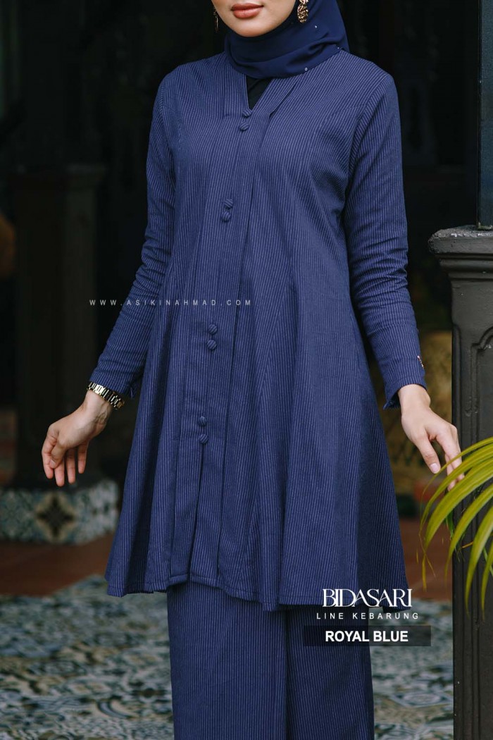 BIDASARI KEBARUNG in ROYAL BLUE