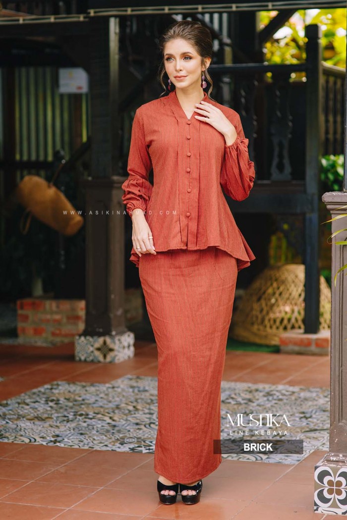 MUSTIKA KEBAYA in BRICK