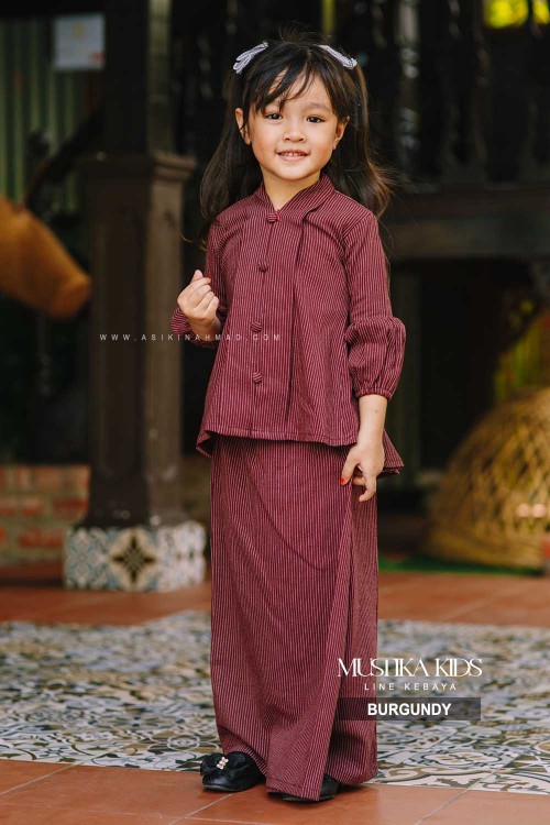 MUSTIKA KEBAYA KIDS in BURGUNDY