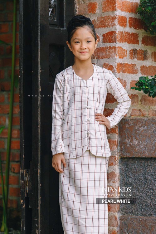 INTAN KURUNG KIDS in PEARL WHITE