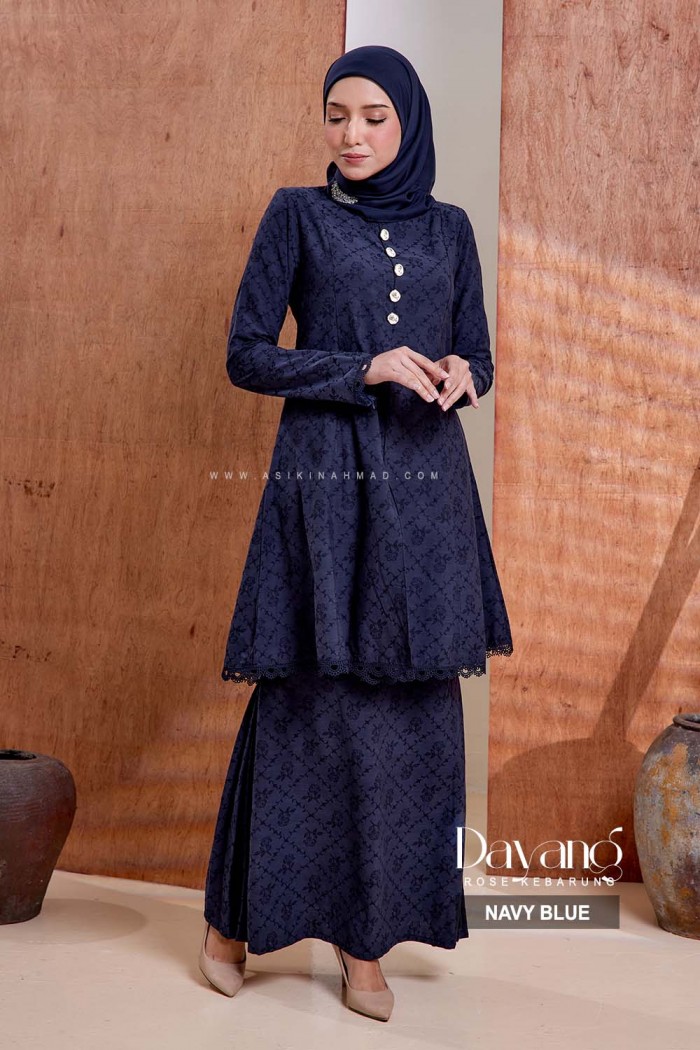 DAYANG KEBARUNG in NAVY BLUE