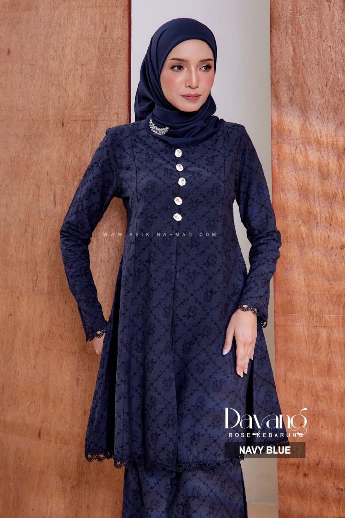 DAYANG KEBARUNG in NAVY BLUE