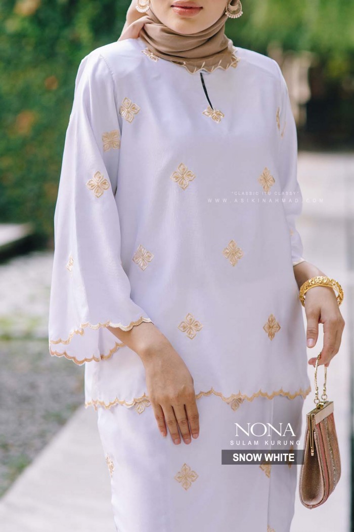 NONA KURUNG in SNOW WHITE