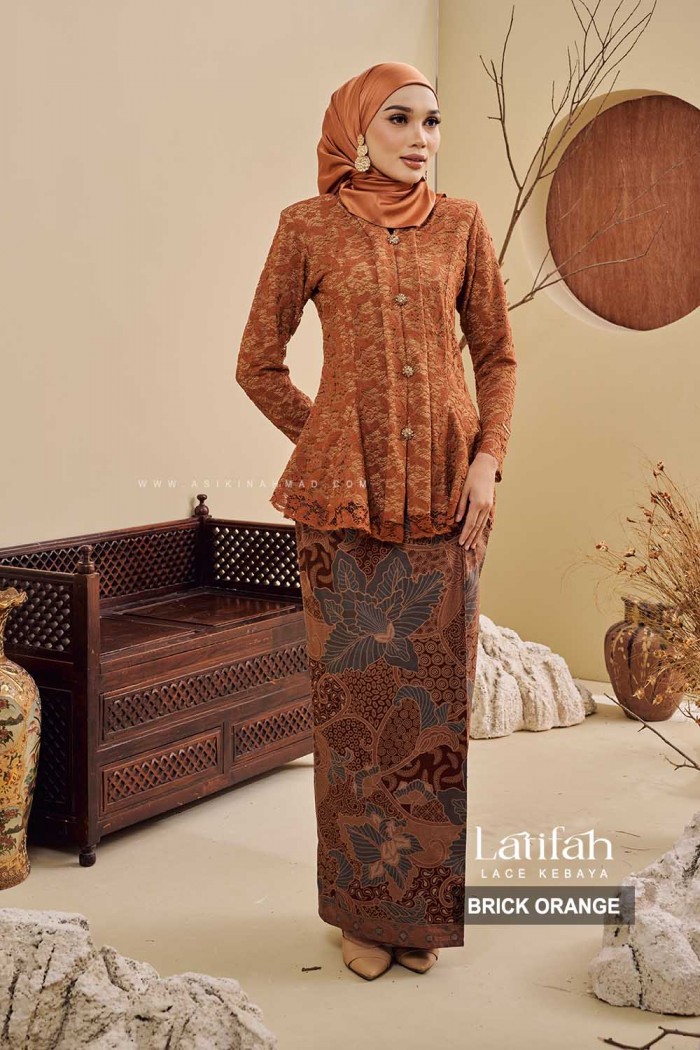 LATIFAH KEBAYA in BRICK ORANGE