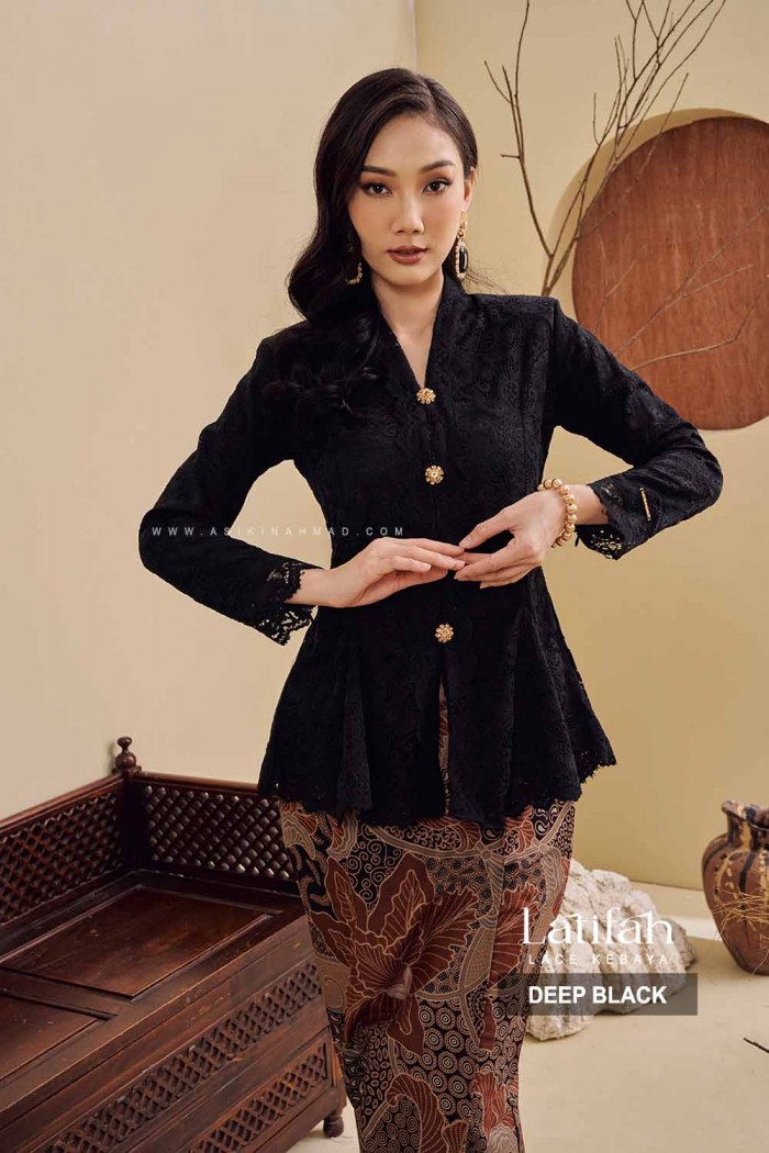 LATIFAH KEBAYA in DEEP BLACK