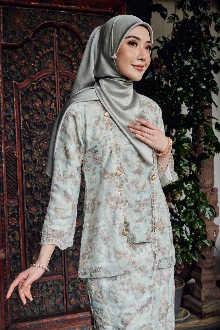 AURORA KEBAYA (AKE-D2) in MINT GREEN