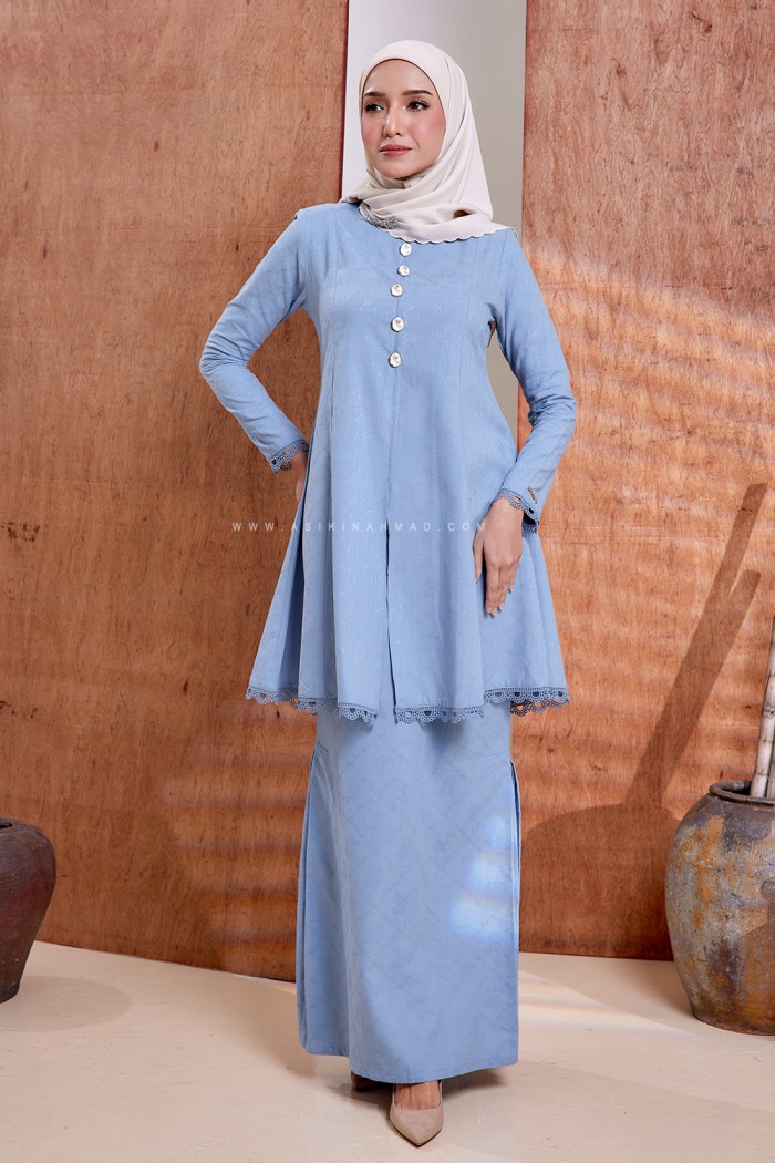 DAYANG KEBARUNG in BABY BLUE