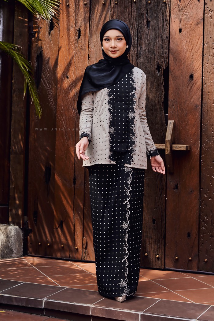 INDAH RAIA KEBAYA (IRK-D2) in BLACK