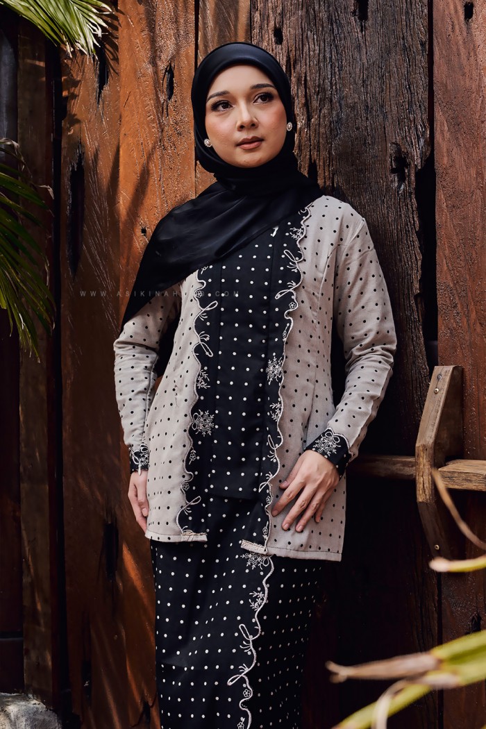 INDAH RAIA KEBAYA (IRK-D2) in BLACK