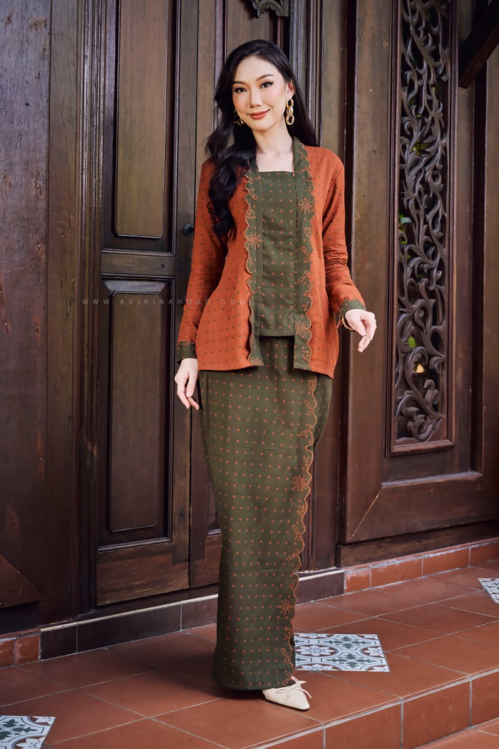 INDAH RAIA KEBAYA (IRK-D2) in OLIVE