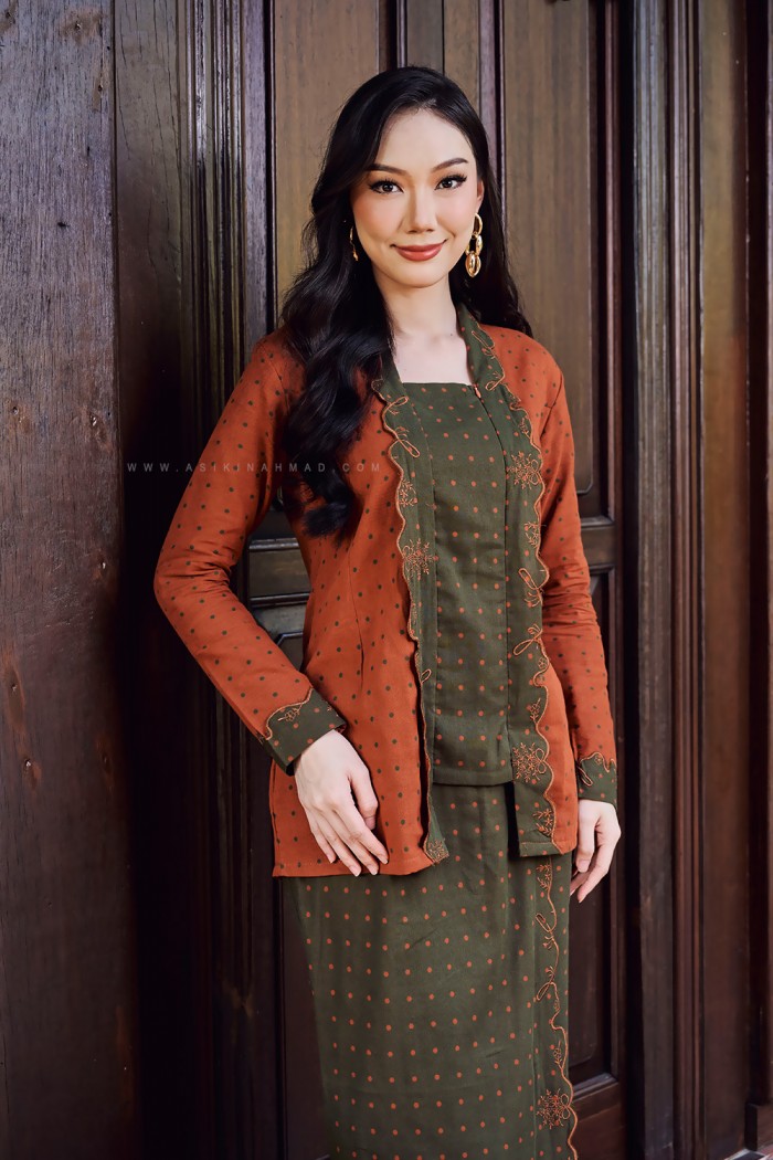 INDAH RAIA KEBAYA (IRK-D2) in OLIVE