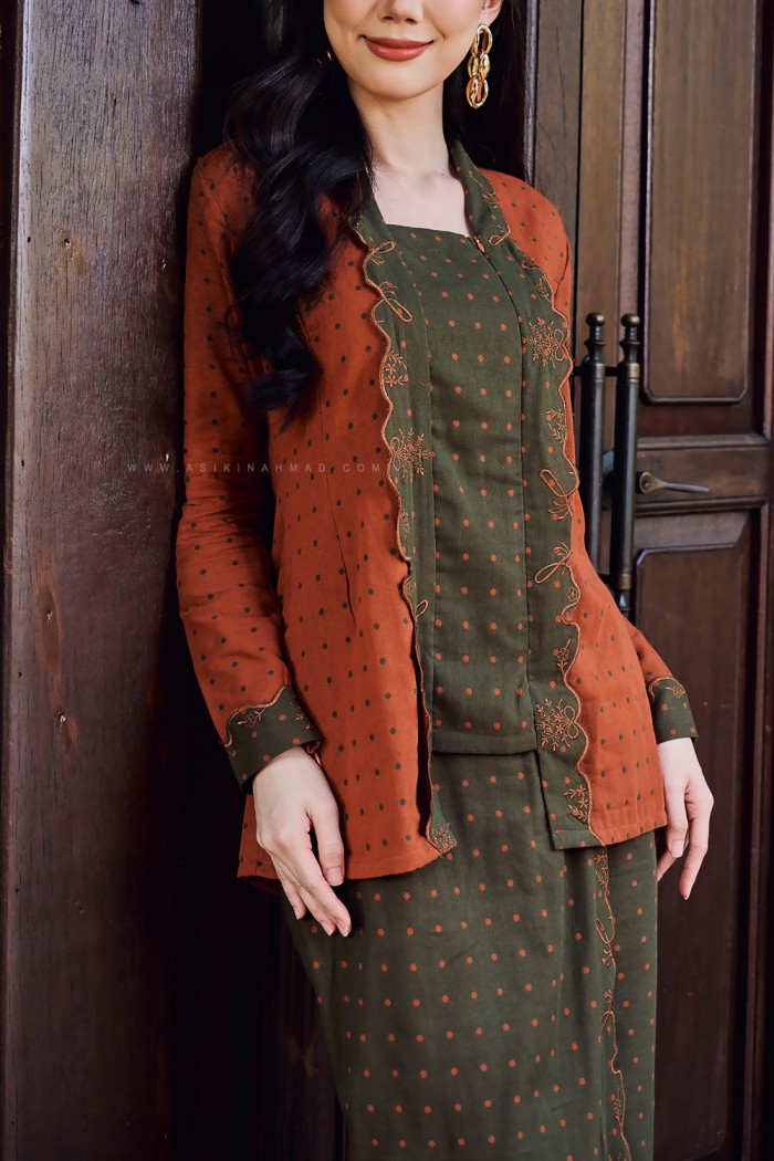 INDAH RAIA KEBAYA (IRK-D2) in OLIVE