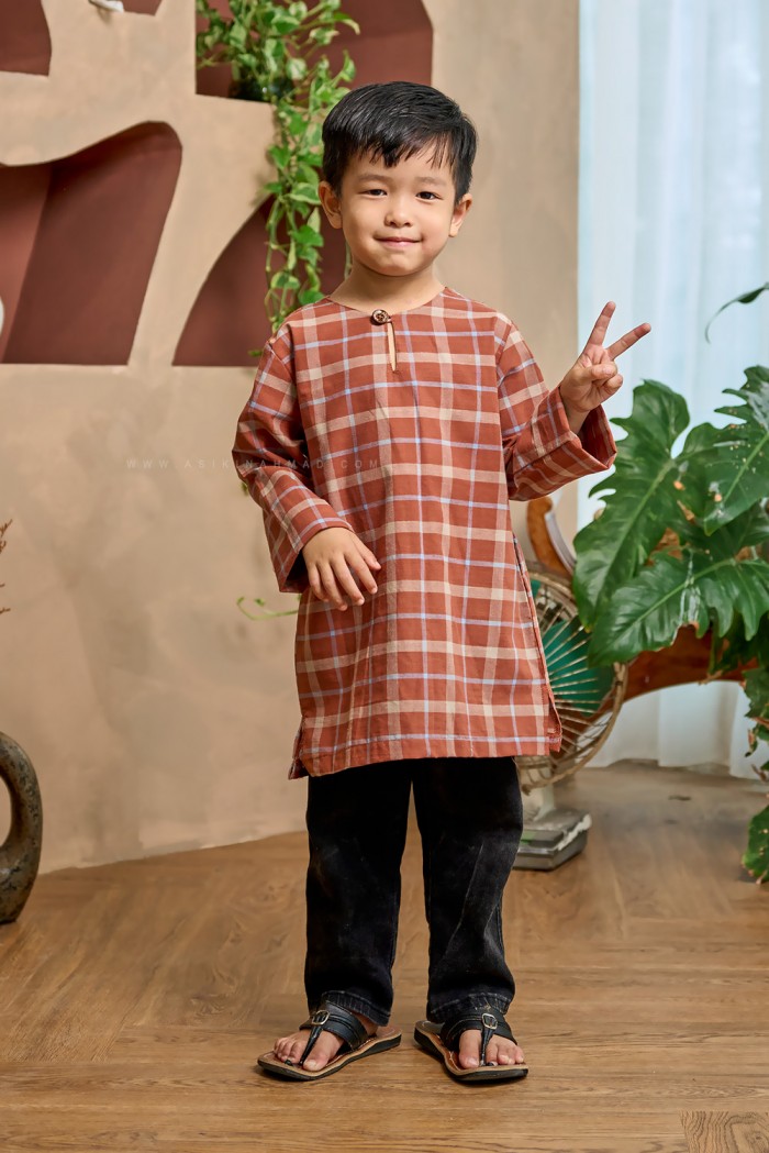 INDERA KURTA KIDS (IKK-D4) in BRICK BROWN