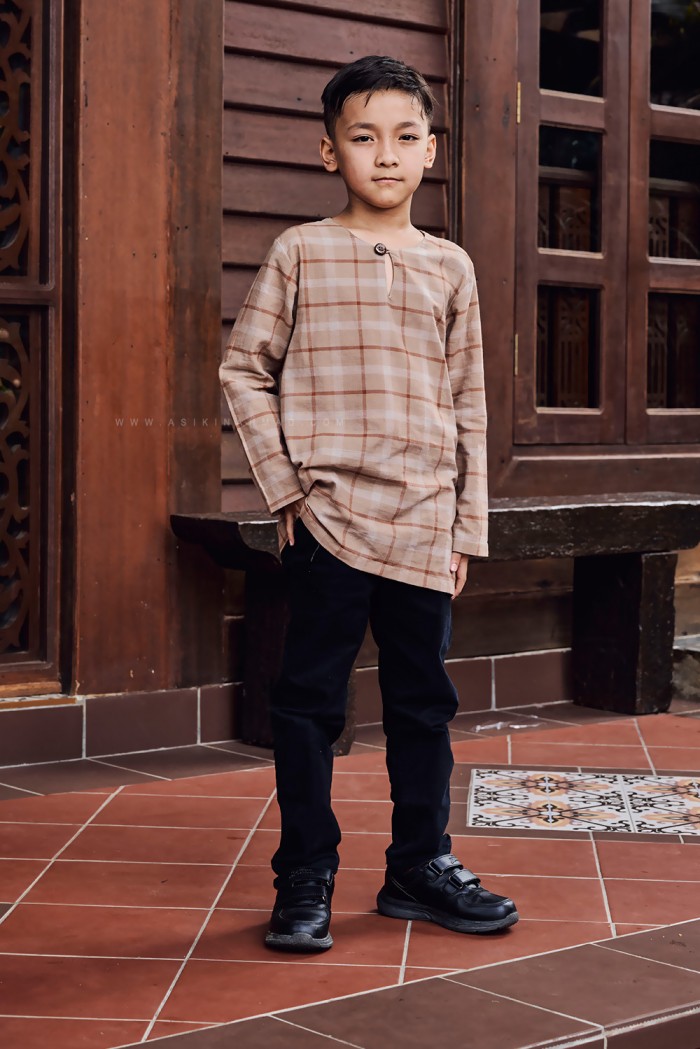 INDERA KURTA KIDS (IKK-D4) in RICH BROWN