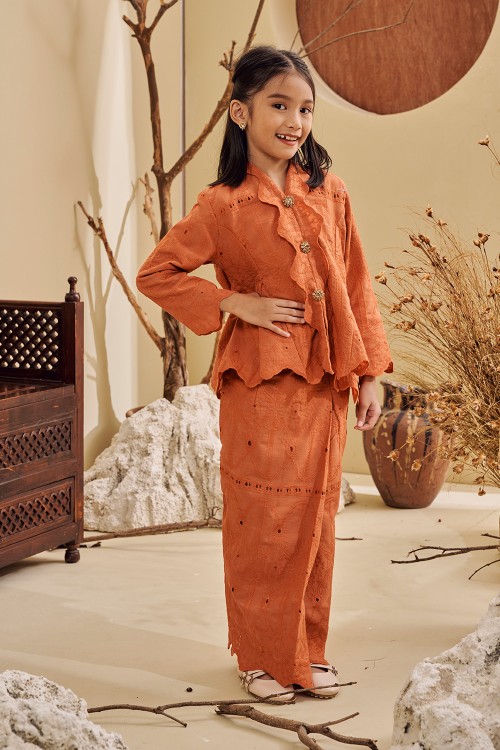 INORA KEBAYA KIDS in BRICK ORANGE