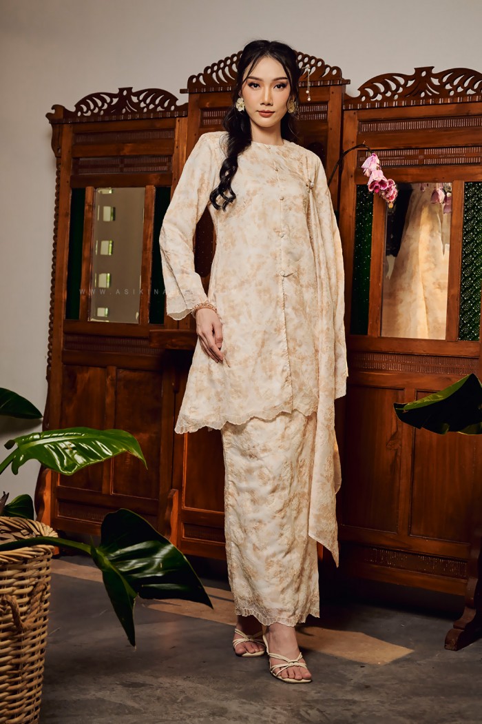 IRIS KURUNG (IKE-D2) IN CREAM YELLOW