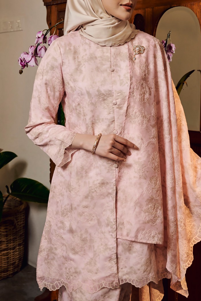 IRIS KURUNG (IKE-D2) IN SOFT PINK