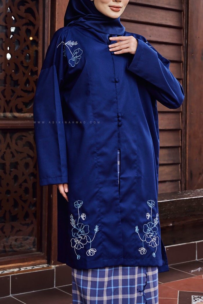 JIWA KARTIKA KURUNG (JKR-D4) in NAVY BLUE