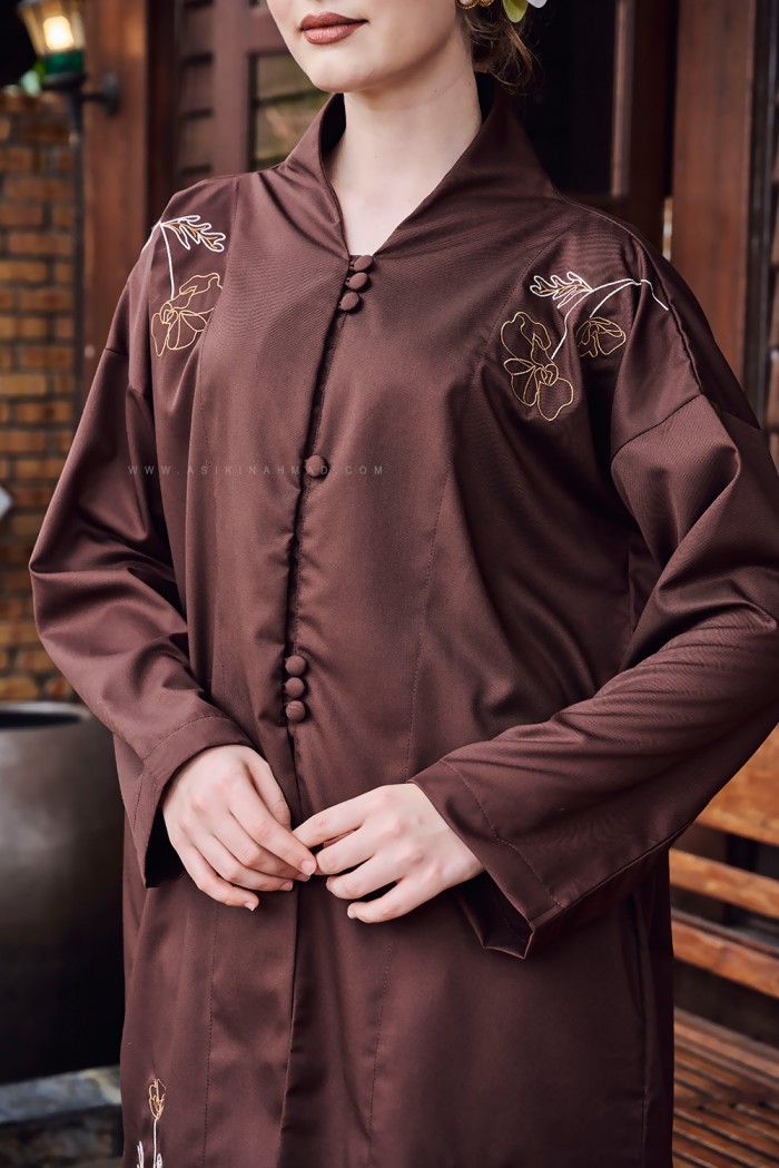 JIWA KARTIKA KURUNG (JKR-D4) in RICH BROWN