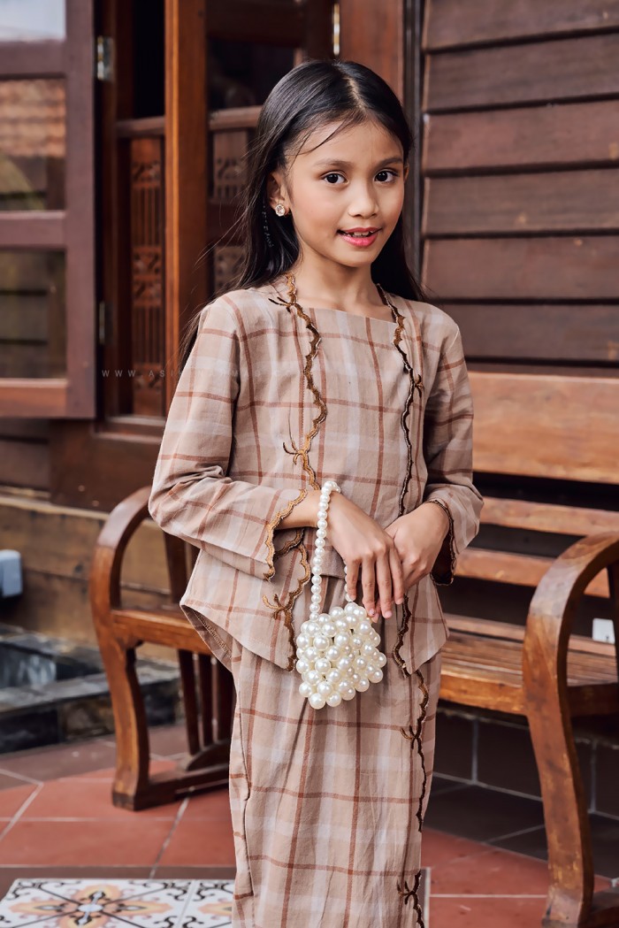 JIWA KIRANA KIDS (JKK-D4) in RICH BROWN