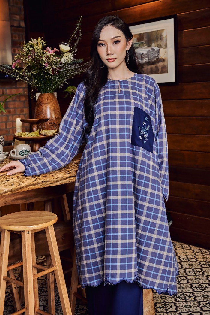 JIWA RATNA KURUNG (JR-D4) in NAVY BLUE