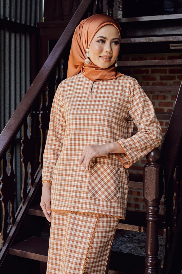 LELA INTAN (LIK-D2) in ORANGE