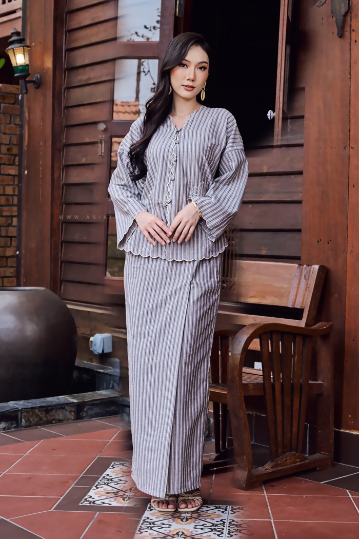 LILI ANGUN KURUNG (LAG-D1) in GREY