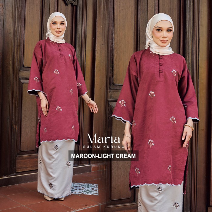 MARIA KURUNG SULAM in MAROON-LIGHT CREAM