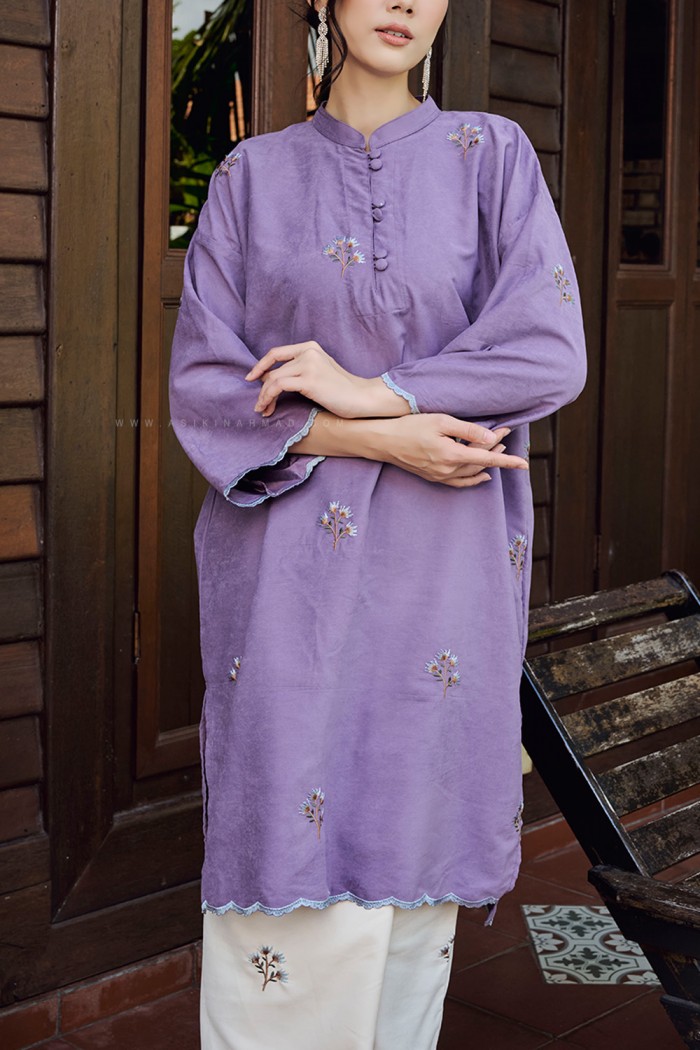 MARIA KURUNG SULAM in PURPLE-LIGHT CREAM