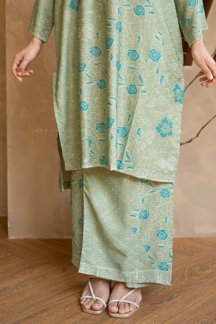 MELUR BATIK KURUNG (MBD-7) SAGE GREEN