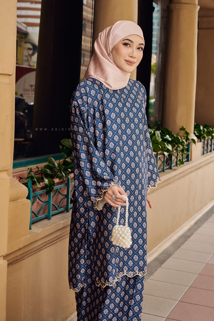 MELUR SULAM KURUNG (MSD-15) NAVY BLUE