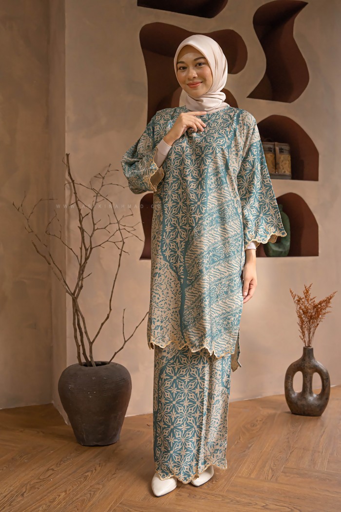 MELUR SULAM KURUNG (MSD-18) TEAL GREEN