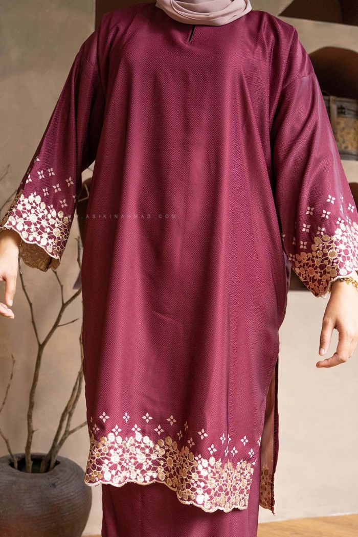 MELUR SULAM KURUNG (MSD-17) BURGUNDY