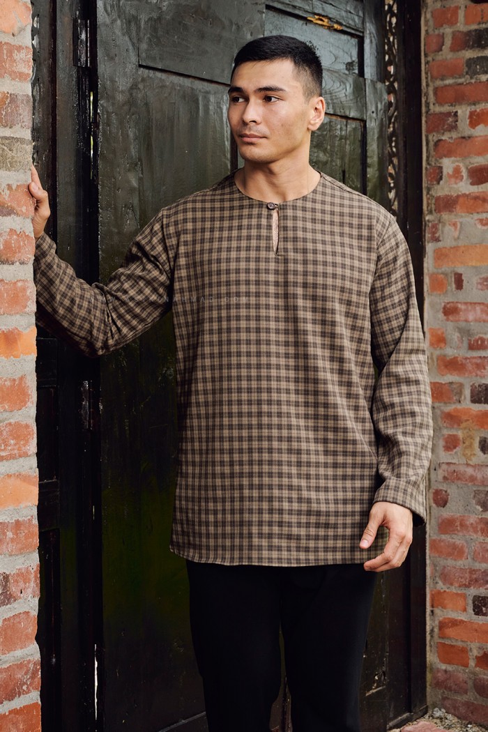 NADIM KURTA (NK-D2) in DARK BROWN