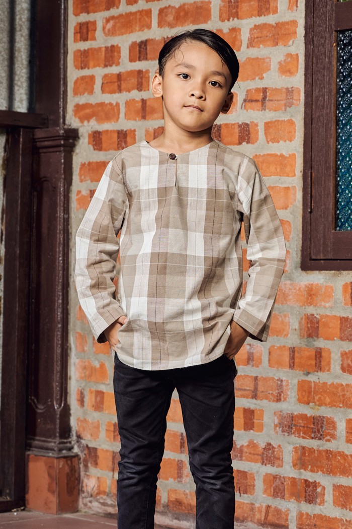 NADIM KURTA KIDS (NKK-D3) in OFF WHITE